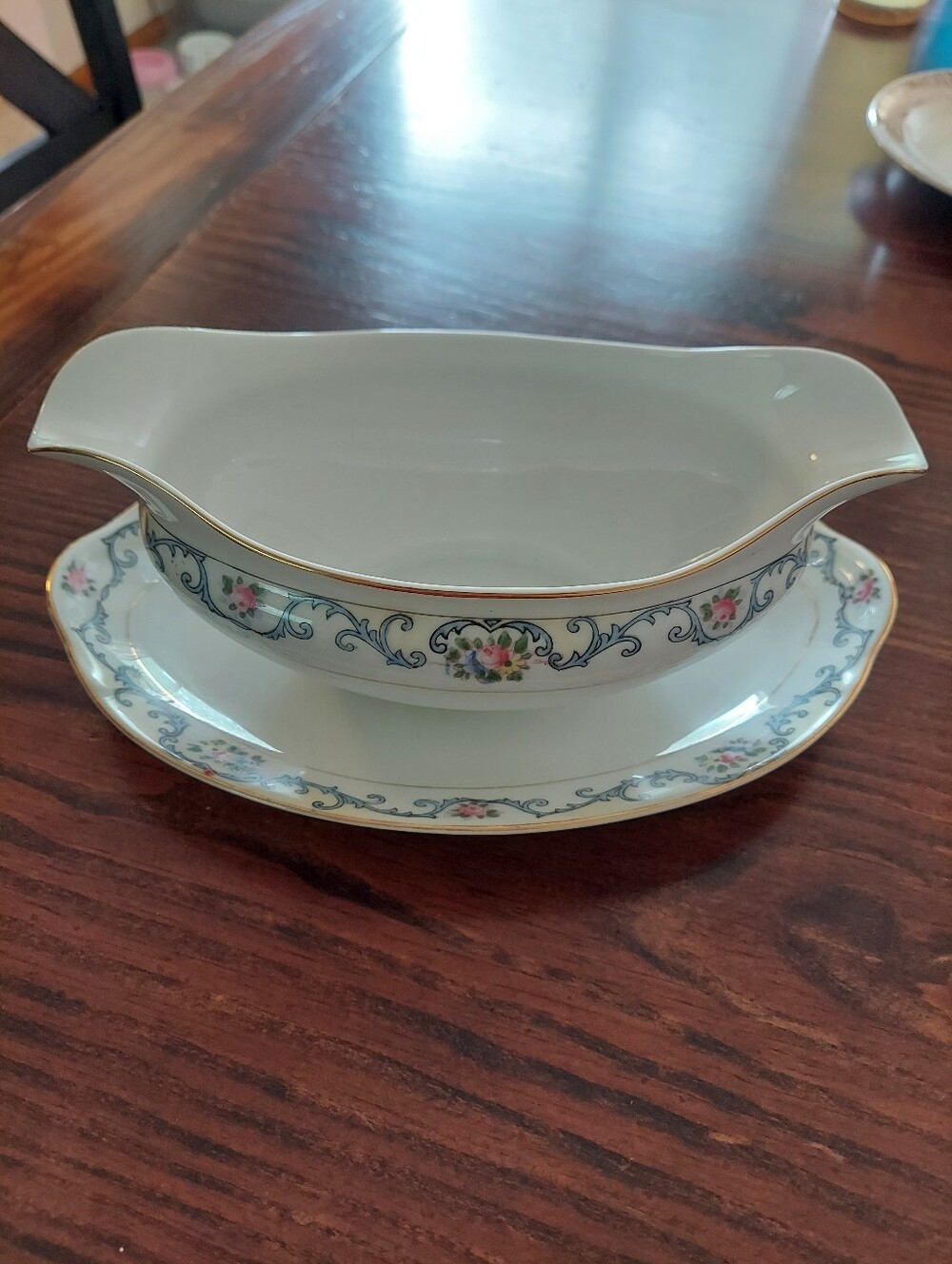 White Porcelain Gravy Boat with Gold Trim